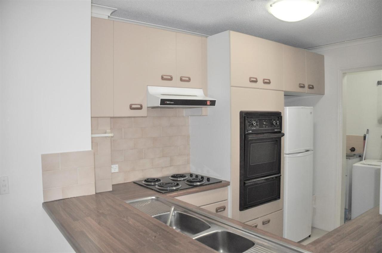 Accommodation Sydney - Kent Street Sydney Cbd Top Floor 2 Bedroom Apartment With Balcony ภายนอก รูปภาพ